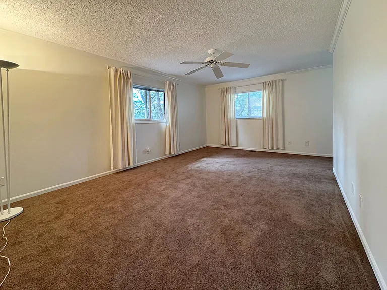 7 Gardenwood Ln — Photo 14