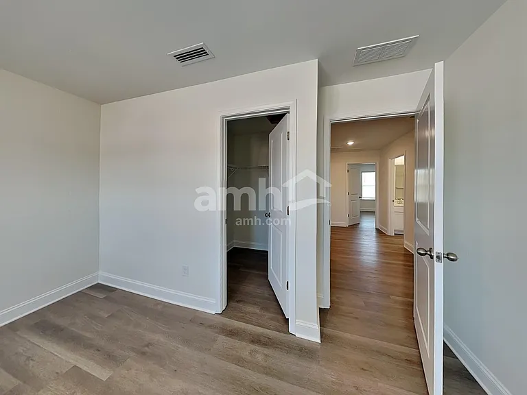 3460 Lincoln Heights Ln — Photo 14