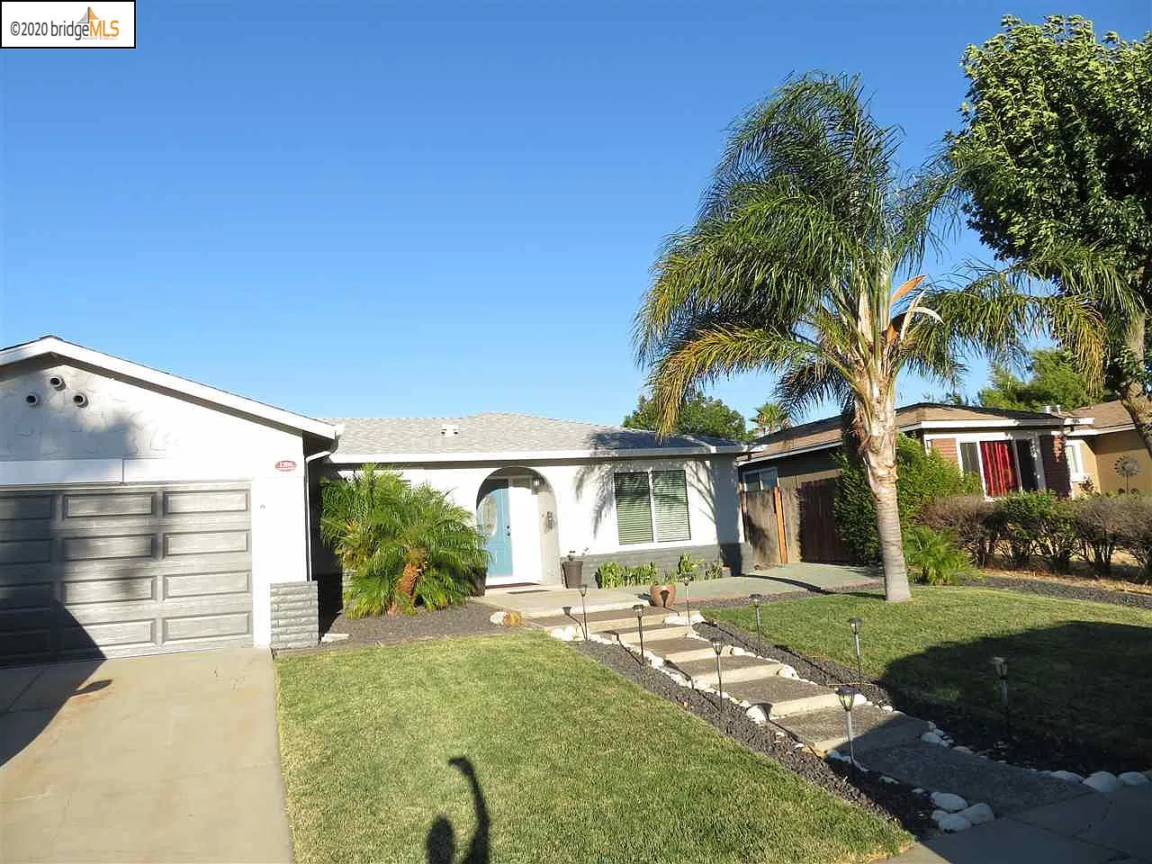 1396 Springhill Dr photo 1