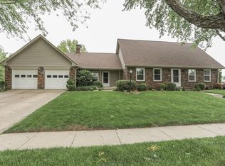 532 Grassy Ln, Indianapolis, IN