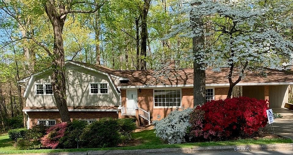 1st image of 2312 Woodland Dr