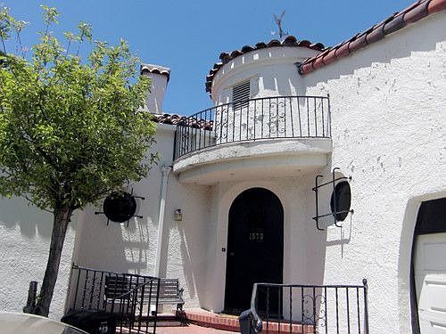1st image of 1573 Sunnyslope Ave