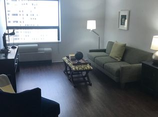 400 E Ohio St #3211, Chicago, IL 60611