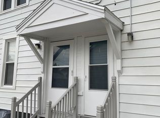 1207 N Main St, Bloomington, IL 61701