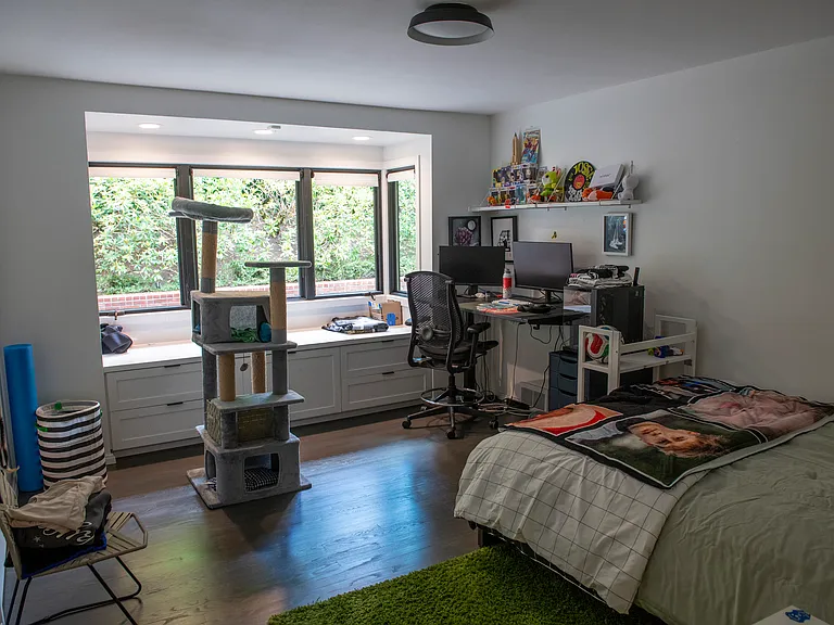 3061 SW Fairmount Blvd — Photo 37