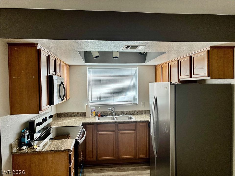 2nd image of 7300 Pirates Cove Rd Unit 1096