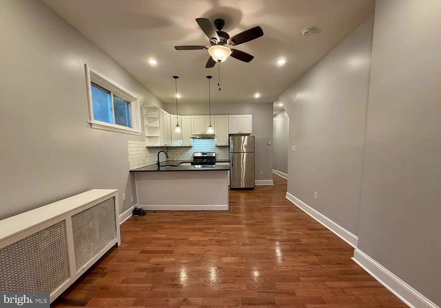 2 bed, 2.0 bath, 900 sqft, $1,500 — Photo 3