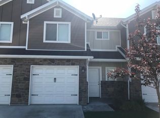 1038 W 2050 S, Syracuse, UT 84075