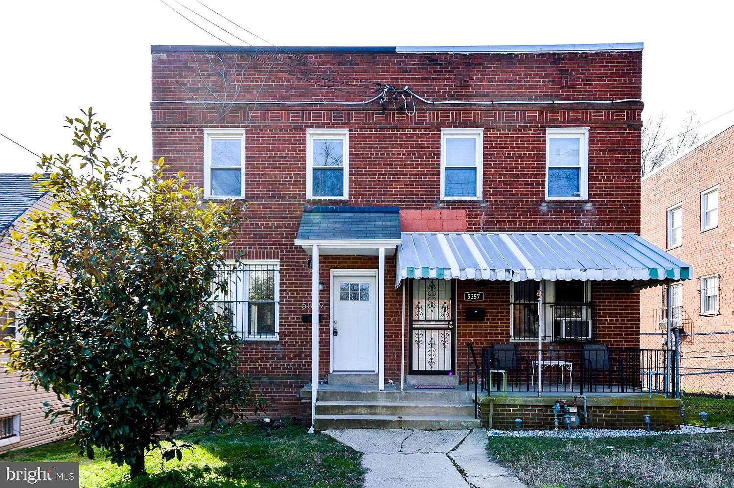 5359 Ames St NE photo 1