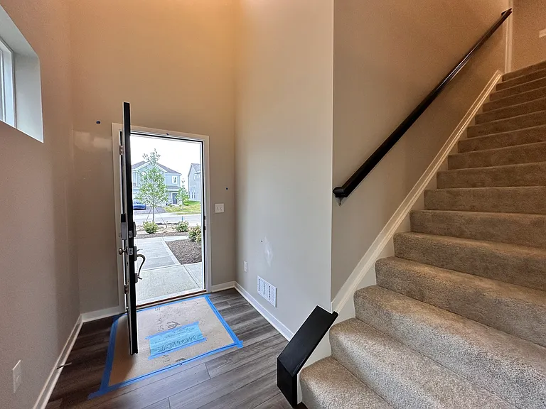 7044 Unitas Loop — Photo 3