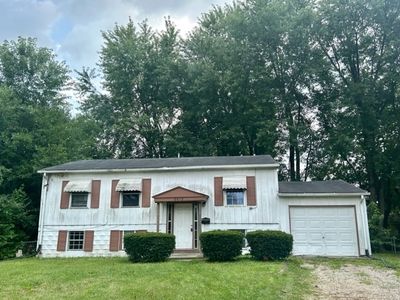 9513 Baker Ct, Indianapolis, IN, 46235