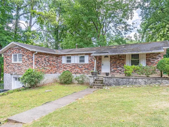 3807 Greenhill Dr, Chamblee, GA 30341