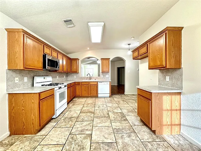 21534 Karpathos Ln — Photo 5