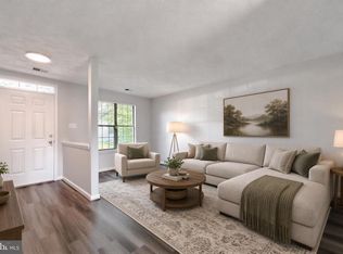 4 Chinaberry Ln, Indian Head, MD 20640