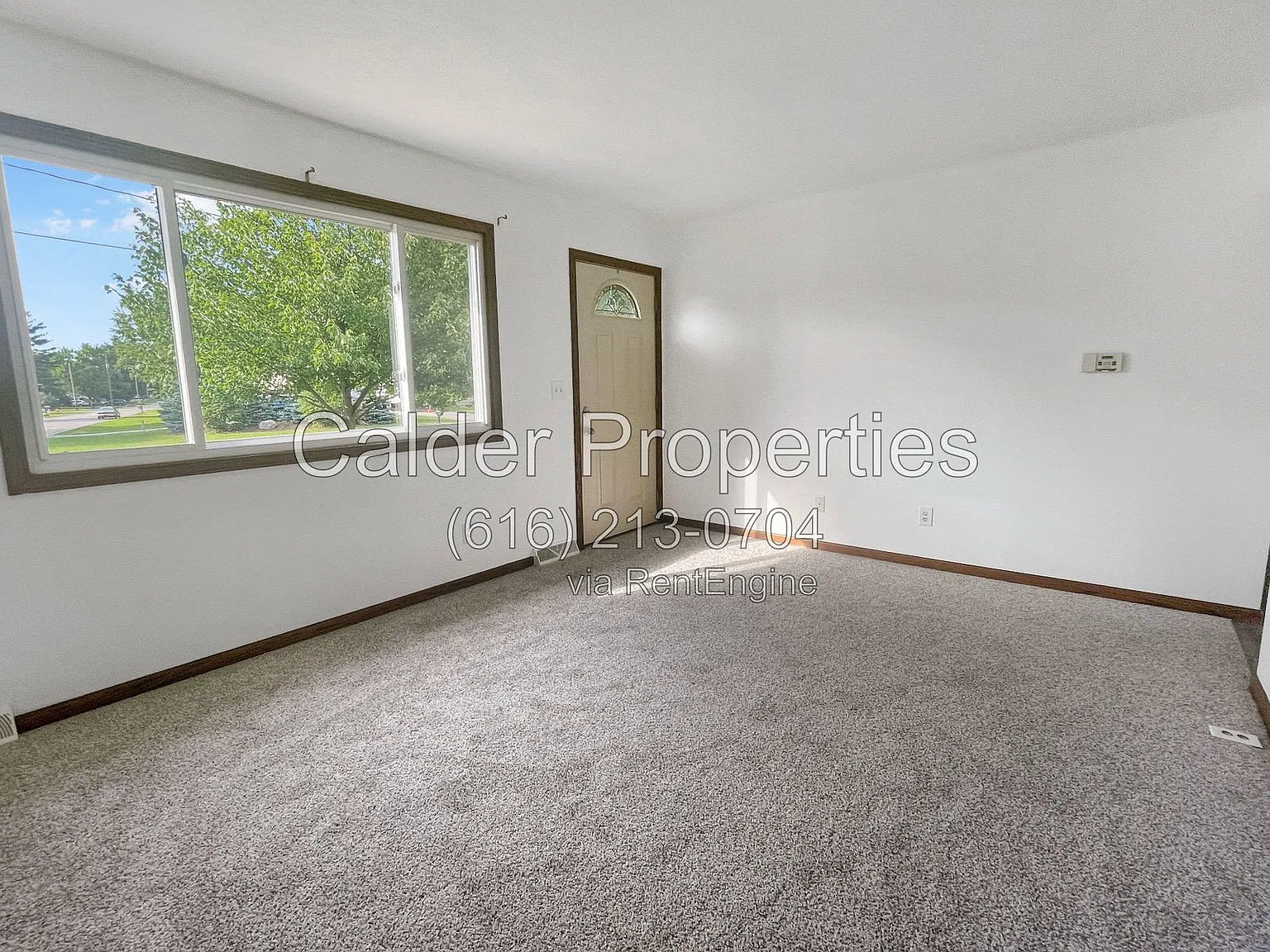 4 bed, 2.0 bath, 1504 sqft, $2,995 — Photo 3