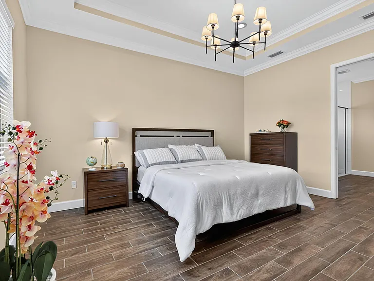 15660 Goldfinch Cir — Photo 17