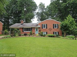 7615 Long Pine Dr, Springfield, VA 22151