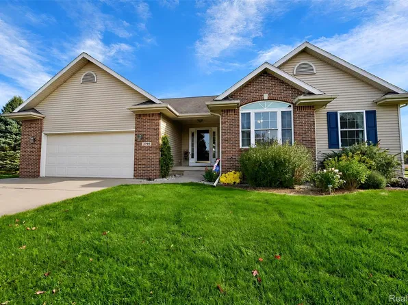 3799 S Dewitt Rd, Saint Johns, MI 48879