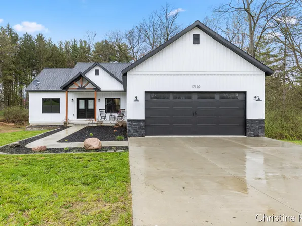 17130 Spruce Cove Trl, Gowen, MI 49326