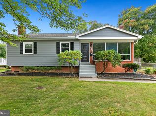 4422 Renn St, Rockville, MD 20853