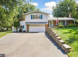 1637 Edison Dr, Maple Glen, PA 19002