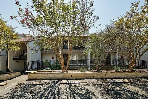 6910 Hart Ln #907 Photo 1