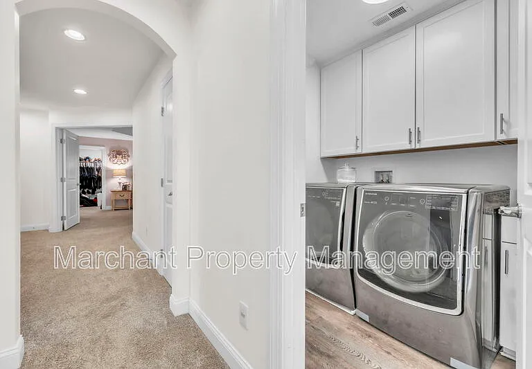 4 Woodland Chase Ct — Photo 49