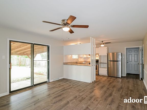 5th image of 425 Albert Dr