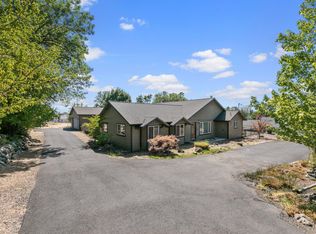 1804 Coker Butte Rd, Medford, OR 97504