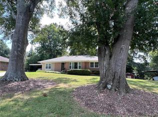 1180 Starline Dr SE, Smyrna, GA 30080