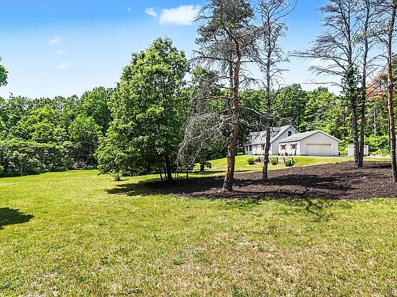 3rd image of 3250 Arbor Ln