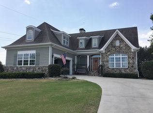 335 Lakeshore Cv, Fort Oglethorpe, GA 30742