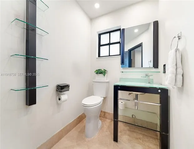 5424 SW 154th Pl #5424 — Photo 3