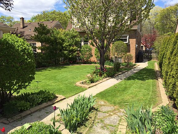 2nd image of 3115 E Crawford Ave