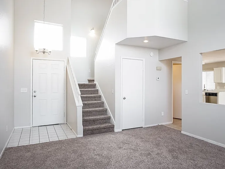 7212 Single Pine Dr — Photo 3