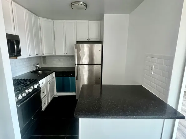 140-16 34th Ave, Flushing, NY