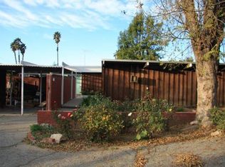 5994 Londonderry Dr, Riverside, CA 92504