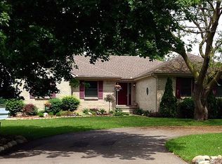 450 W Drahner Rd, Oxford, MI 48371