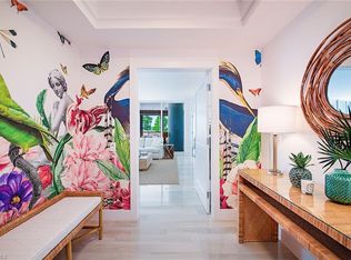 8665 Bay Colony Dr APT 201, Naples, FL 34108