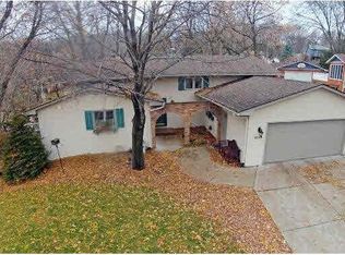 7349 Mariner Dr, Maple Grove, MN 55311