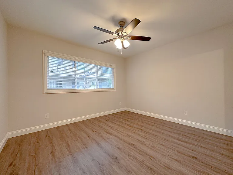 925 S Edith Ave — Photo 21