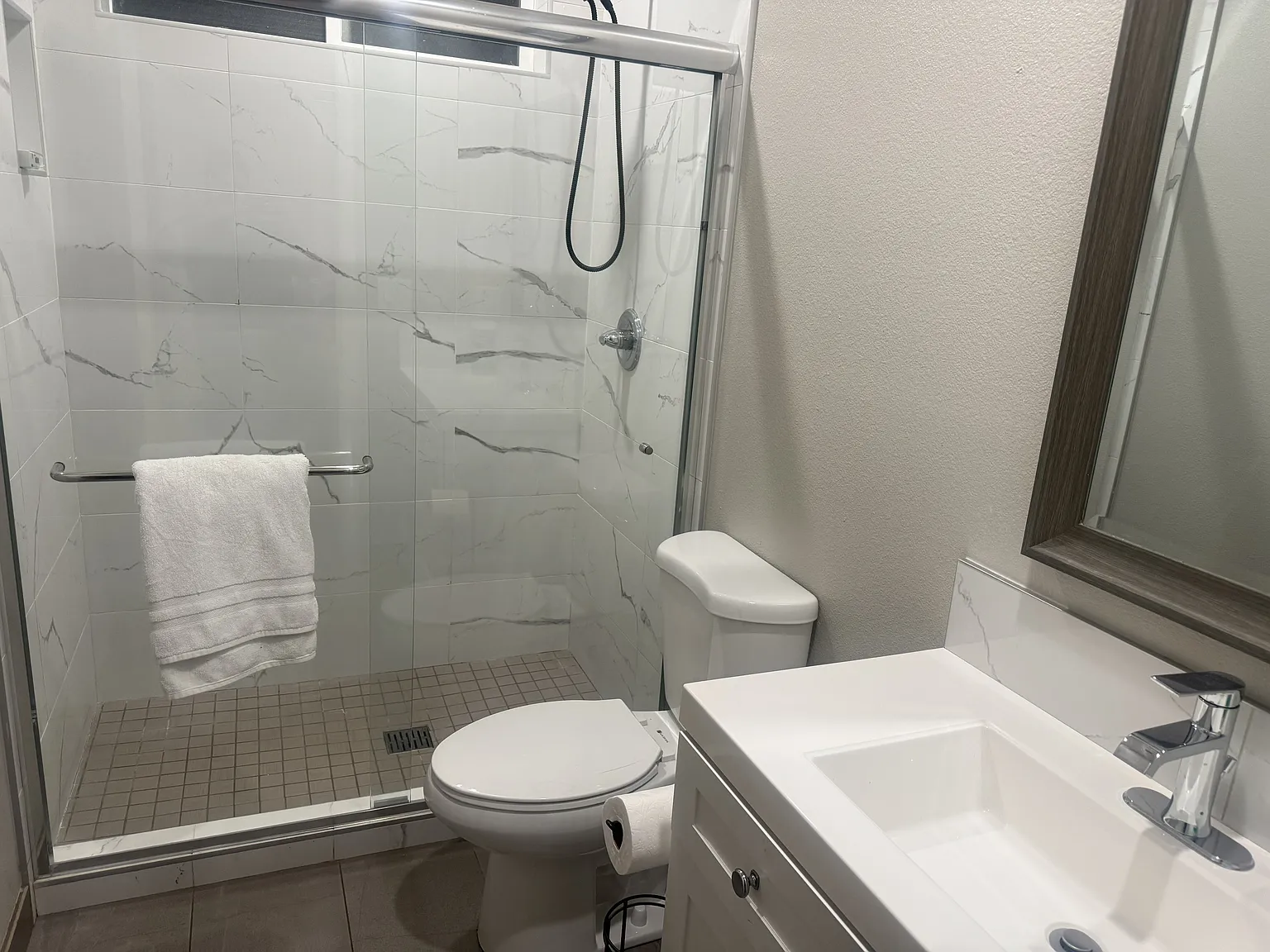 2 bed, $2,750 — Photo 3