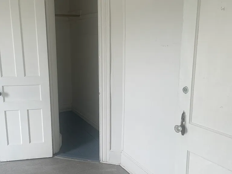 110 Main St #1 — Photo 7