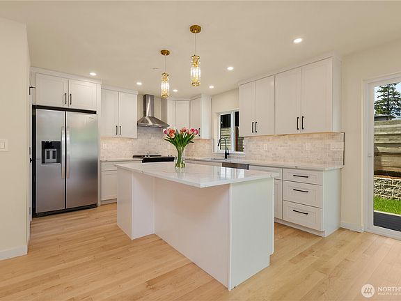 4th image of 12644 NE 80th Street