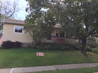 195 Southwest Rd, Platteville, WI 53818