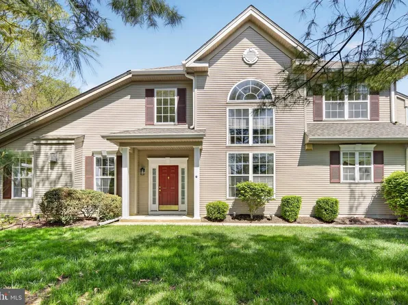1 Warwick Rd, Princeton Junction, NJ 08550