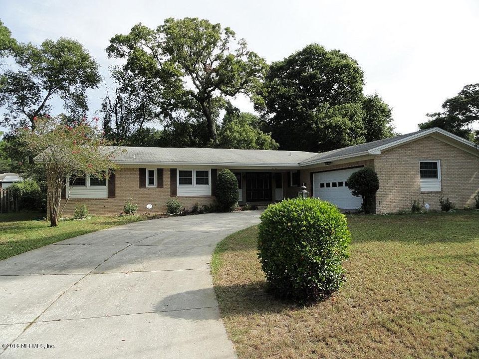 1st image of 8151 Parkridge Cir N