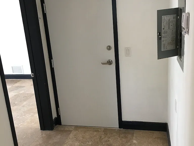 9048 Collins Ave #124 — Photo 3