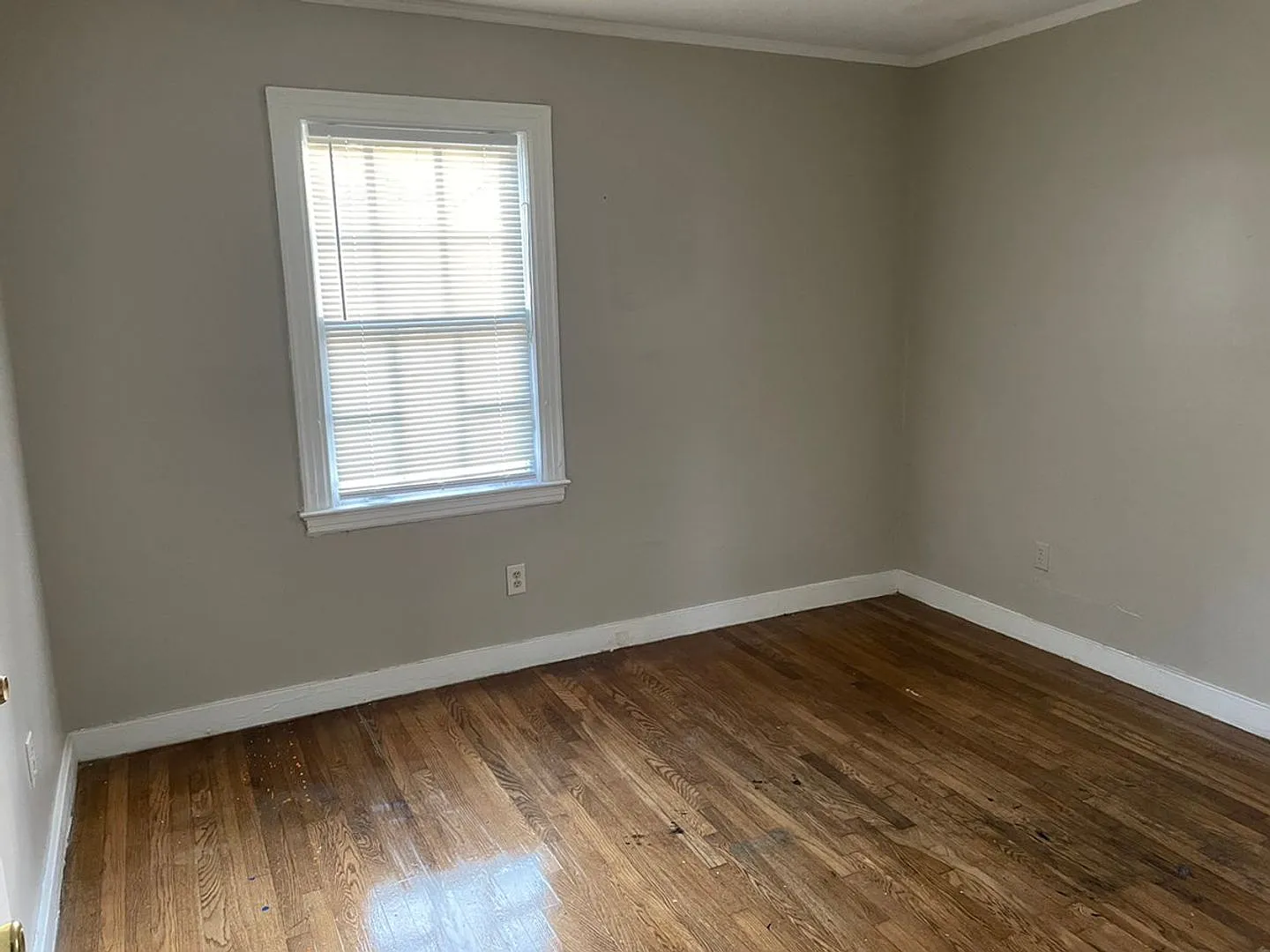 Move-In Ready 2-Bedroom Home in a Convenient Memphis Location — Photo 2