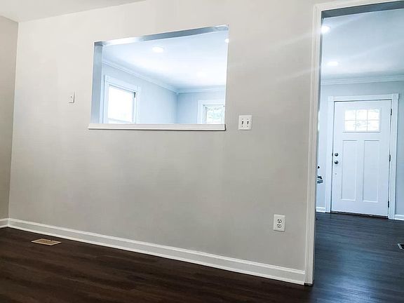 4th image of 35 Boundary Dr
